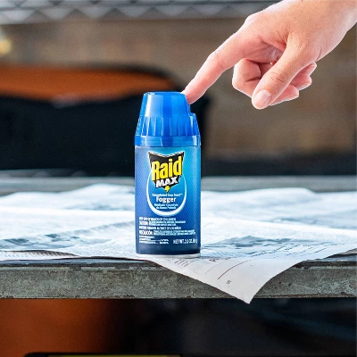 Raid Max Concentrated Deep Reach Fogger - 2.1oz/3cans 7 Raid Max Concentrated Deep Reach Fogger - 2.1oz/3cans - Image 5