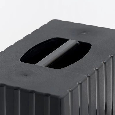 IRIS All-In-One Hideaway Sun Protective Portable And Retractable Hose Reel For 1/2" Hoses Storage Box, Black 6 IRIS All-In-One Hideaway Sun Protective Portable And Retractable Hose Reel For 1/2" Hoses Storage Box, Black - Image 4