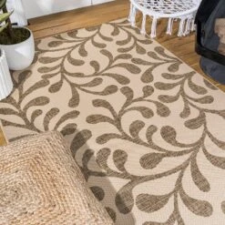 Vine All Over Indoor/Outdoor Area Rug - JONATHAN Y -Sunnydaze Decor Store GUEST 6e138412 594f 46bc 959b 23d366273c75